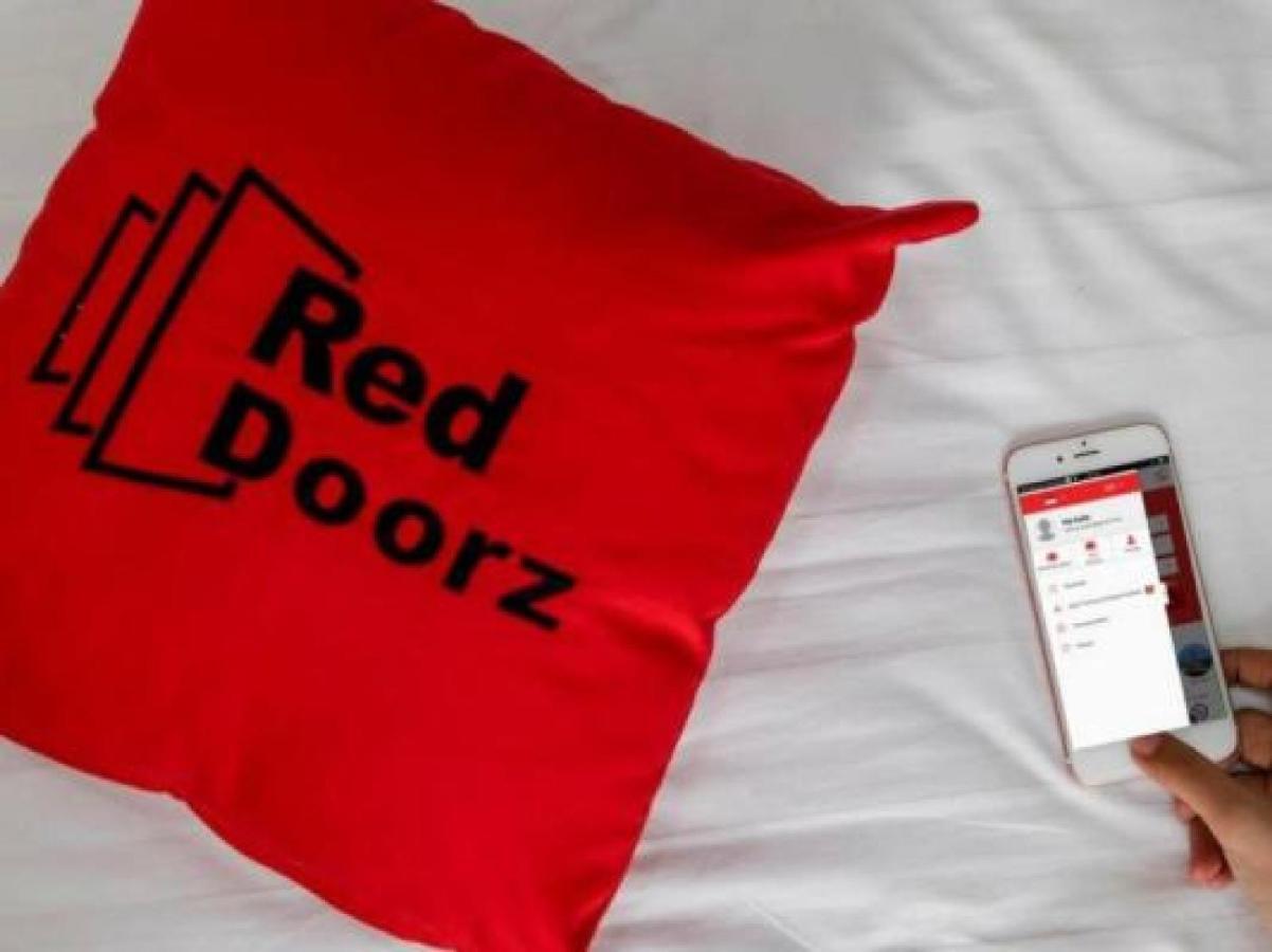 Reddoorz Near Hartono Mall Kejayan Ngoại thất bức ảnh